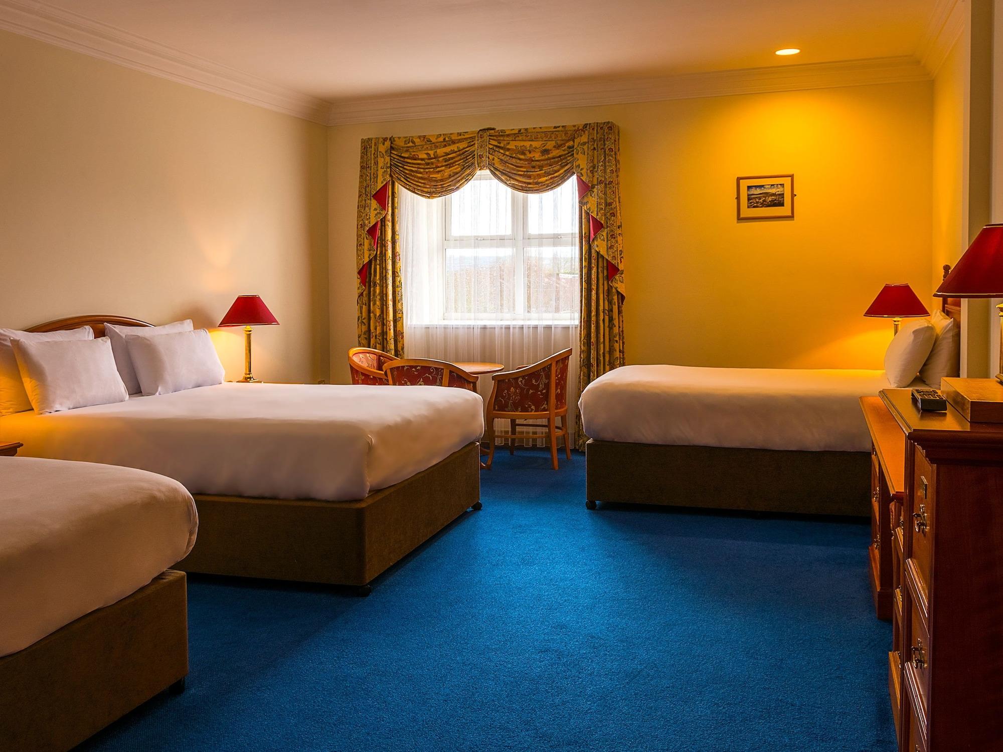 Lady Gregory Hotel, Leisure Club & Beauty Rooms Gort Εξωτερικό φωτογραφία