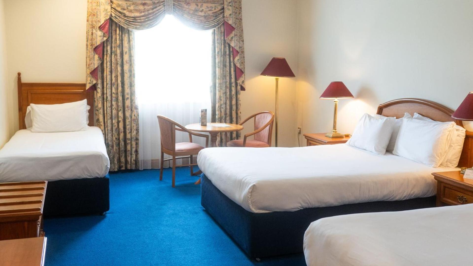 Lady Gregory Hotel, Leisure Club & Beauty Rooms Gort Εξωτερικό φωτογραφία